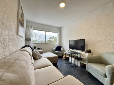 Apartamento ID.1519/Apartamento-en-Edificio-Mansamar---Primera-Línea-al-Mar - Apartamento en Edificio Mansamar - Primera Línea al Mar