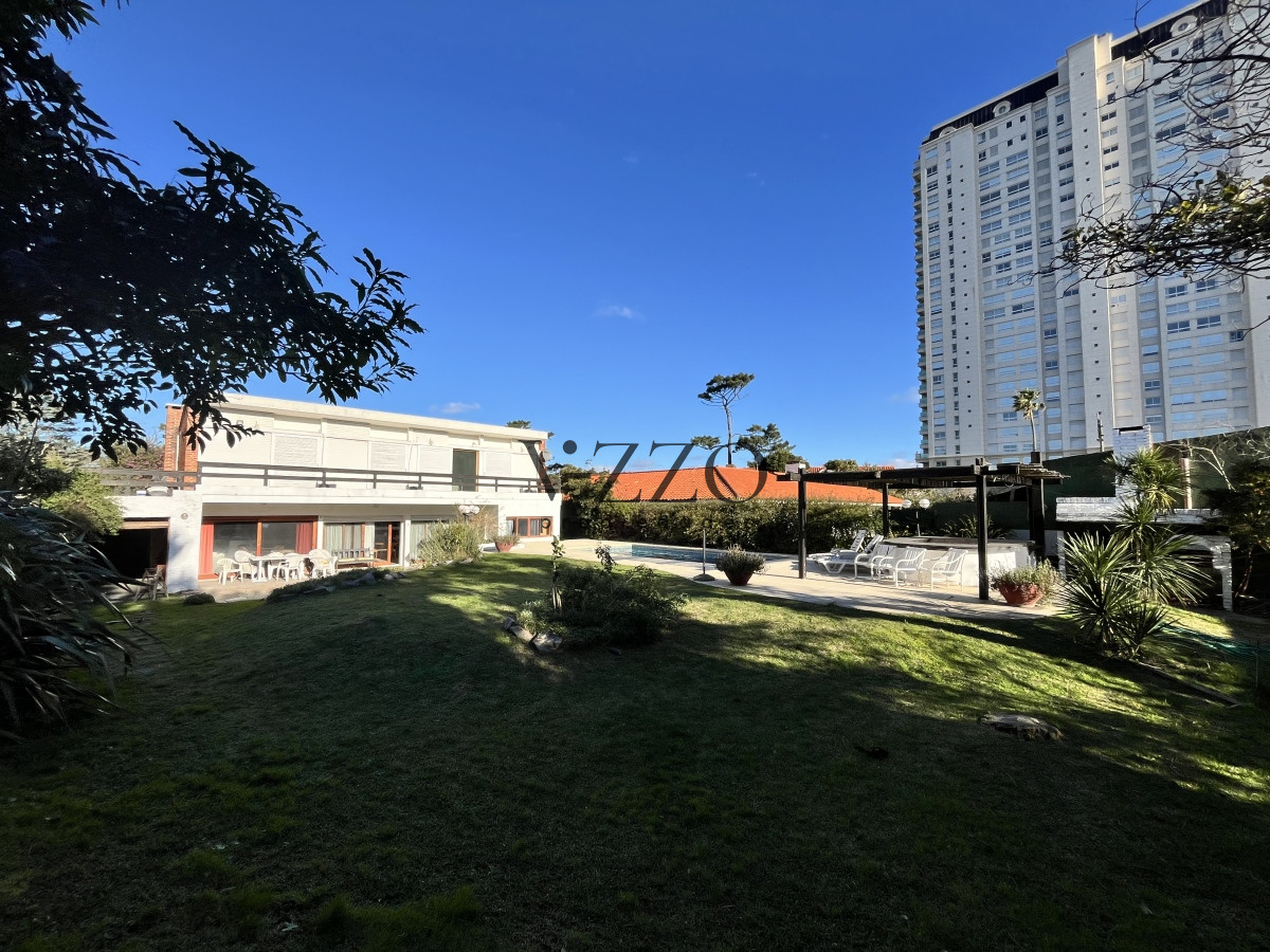 Casa ID.934/Casa-en-Mansa,-3-dormitorios- - Casa en Mansa, 3 dormitorios 