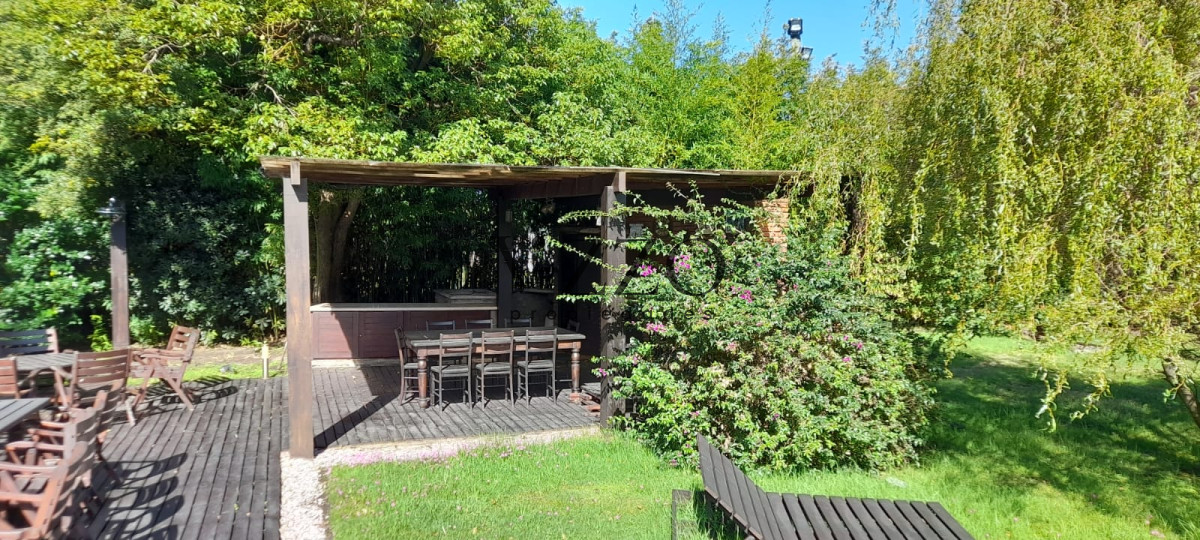 Casa ID.720 - Casa en Punta del Este, Pinares