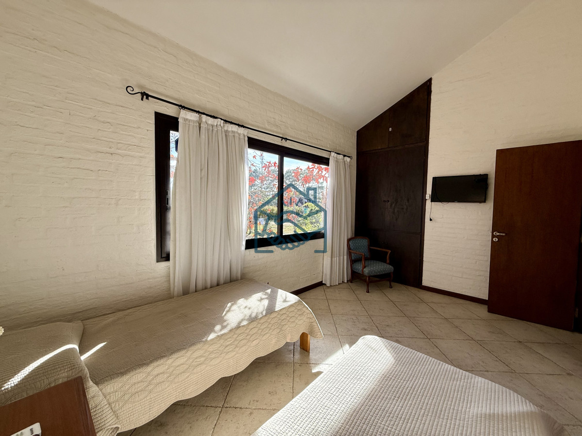 Casa ID.1513/Chalet-en-Rincón-del-Indio---A-500-metros-del-mar - Chalet en Rincón del Indio - A 500 metros del mar