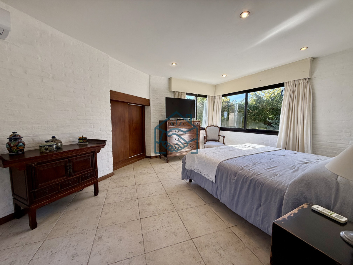 Casa ID.1513/Chalet-en-Rincón-del-Indio---A-500-metros-del-mar - Chalet en Rincón del Indio - A 500 metros del mar