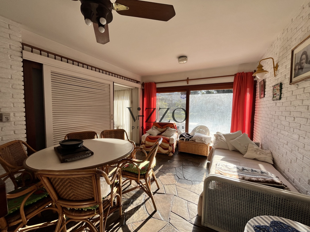 Casa ID.934/Casa-en-Mansa,-3-dormitorios- - Casa en Mansa, 3 dormitorios 