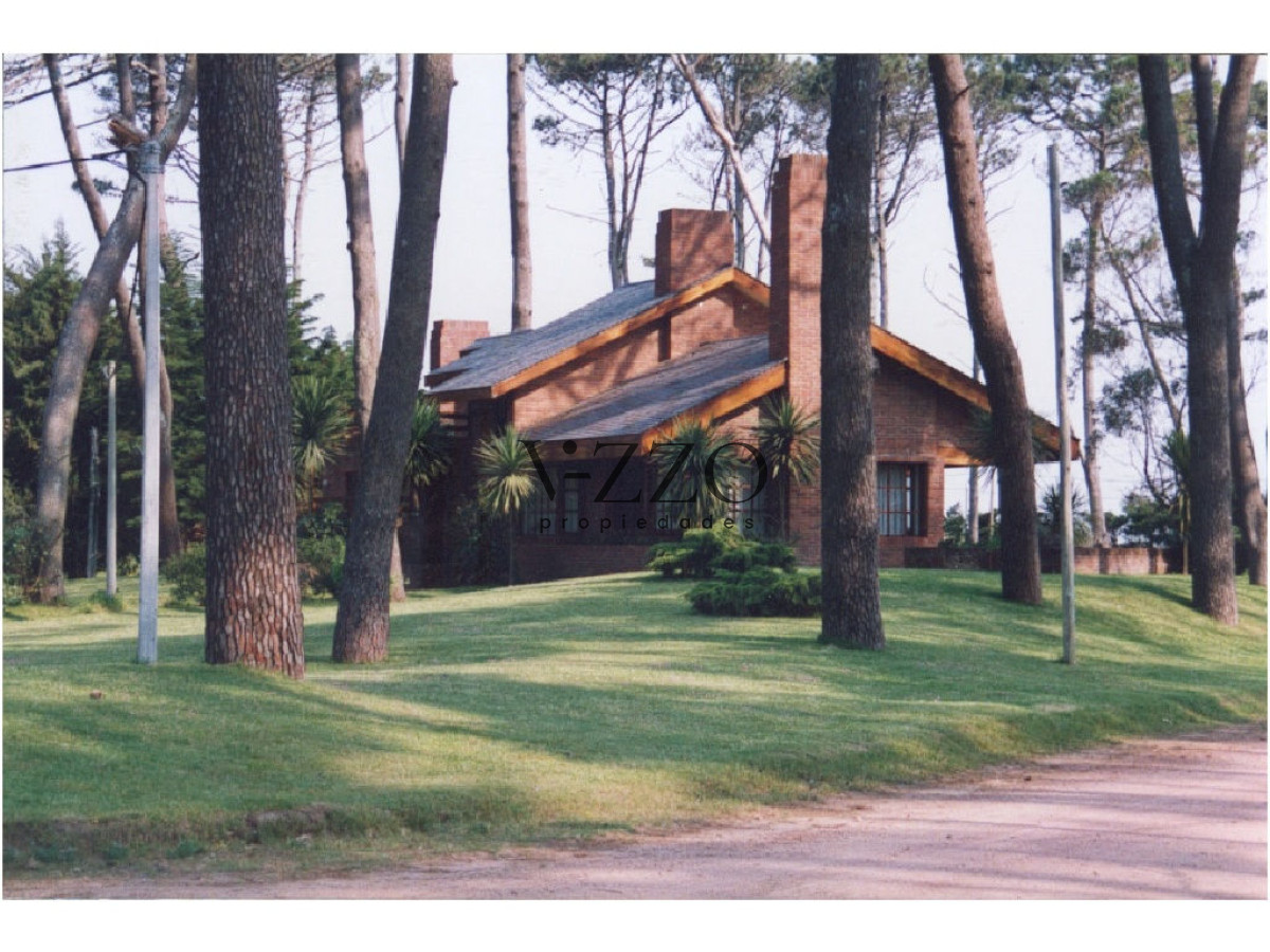 Casa ID.720 - Casa en Punta del Este, Pinares