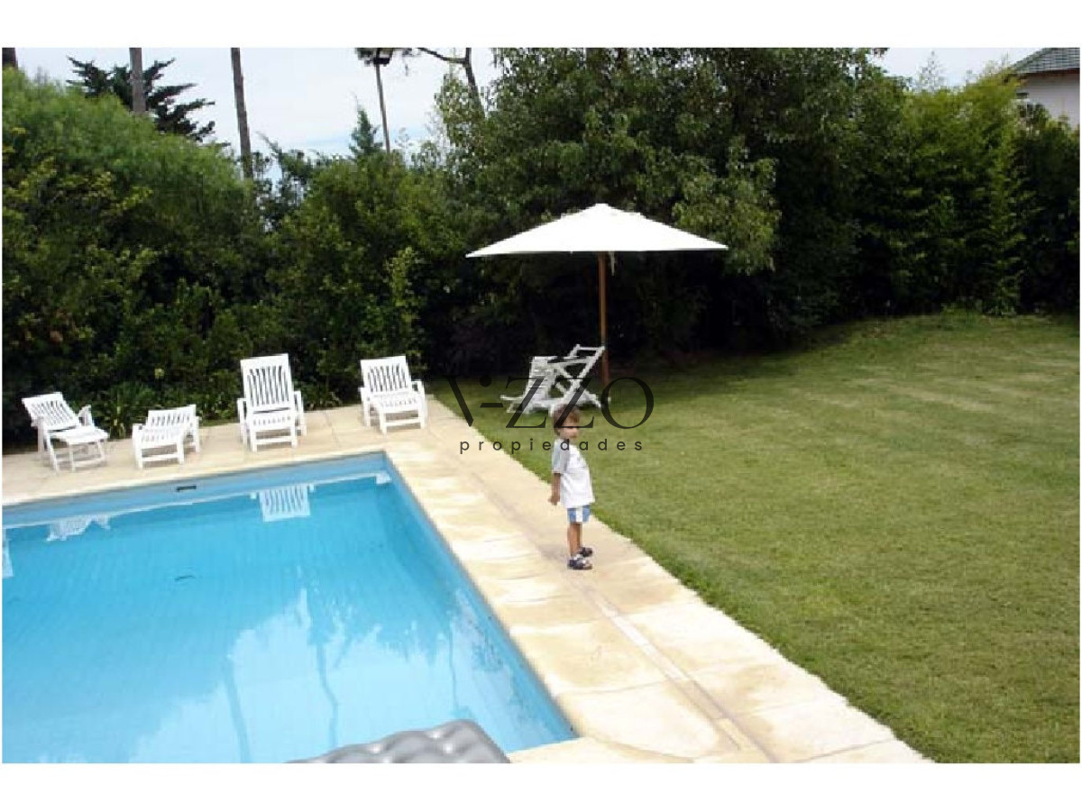 Casa ID.720 - Casa en Punta del Este, Pinares