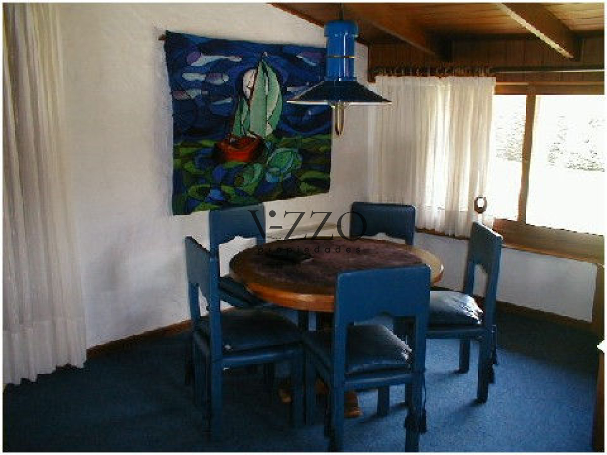 Casa ID.1099/hermosa-cvasa-con-muy-buen-parque-escucha-oferta-y-financia-a-largo-plazo - hermosa cvasa con muy buen parque escucha oferta y financia a largo plazo