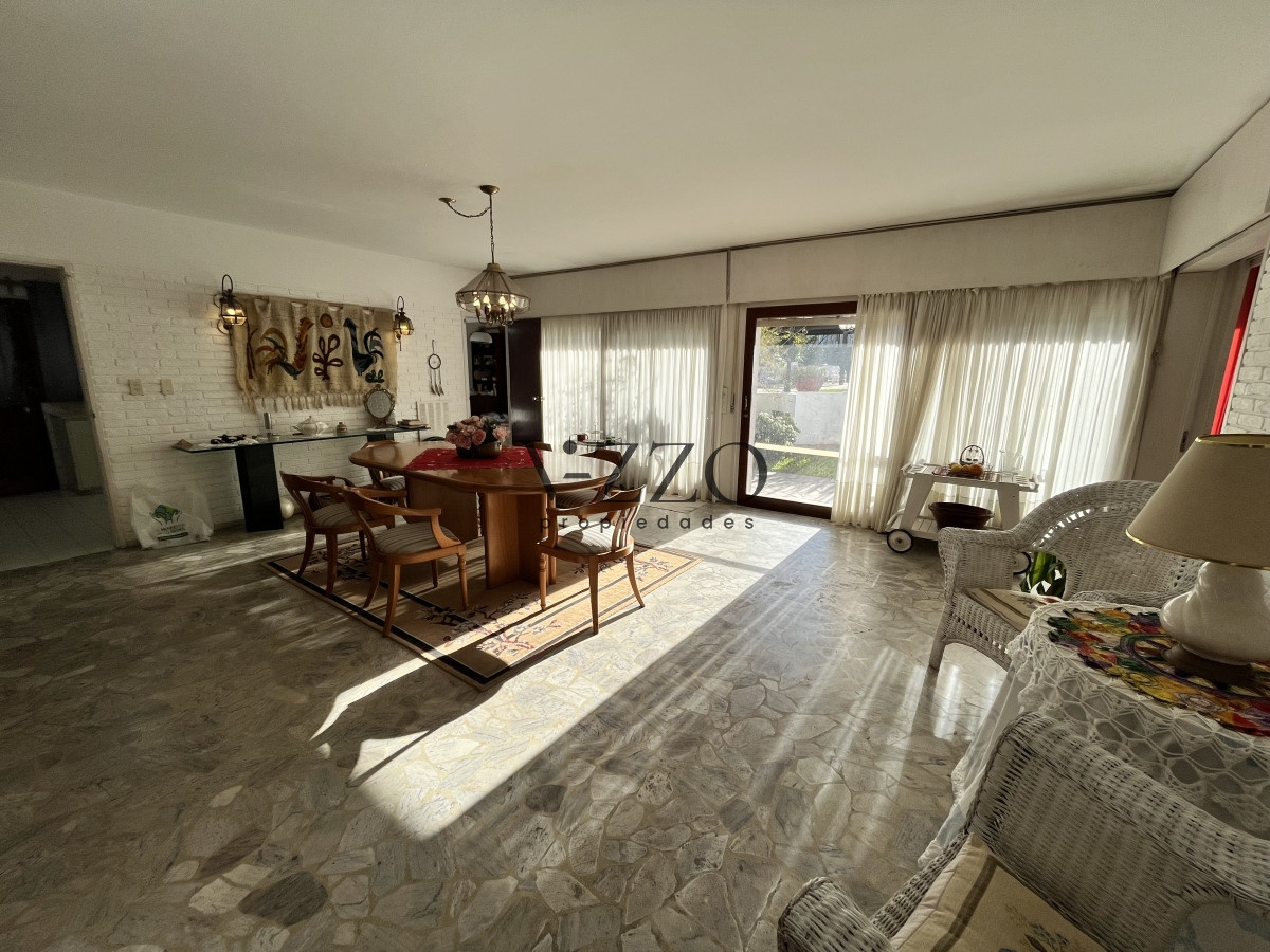 Casa ID.934/Casa-en-Mansa,-3-dormitorios- - Casa en Mansa, 3 dormitorios 