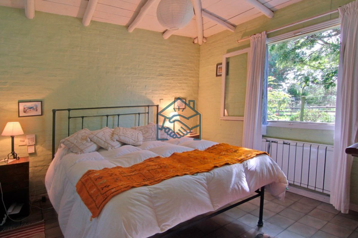 Casa ID.1516/Hermosa-casa-3-dormitorios-mas-dependencia- - Hermosa casa 3 dormitorios mas dependencia 