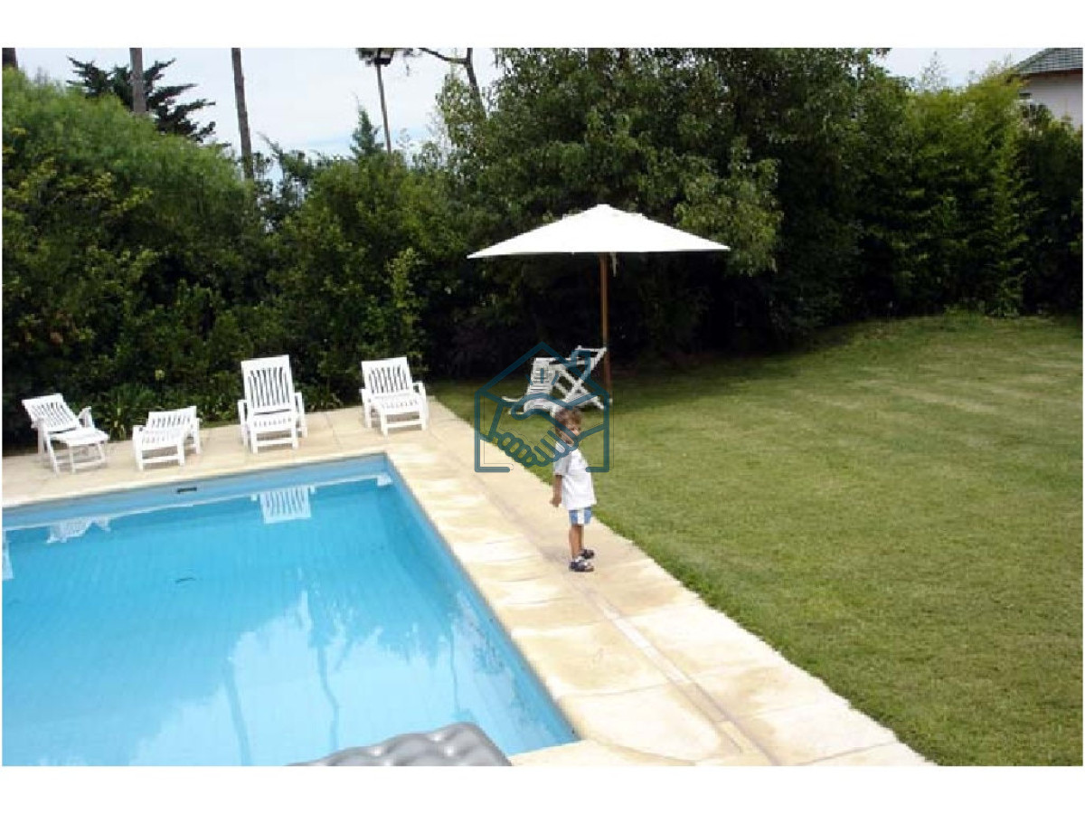 Casa ID.720 - Casa en Punta del Este, Pinares
