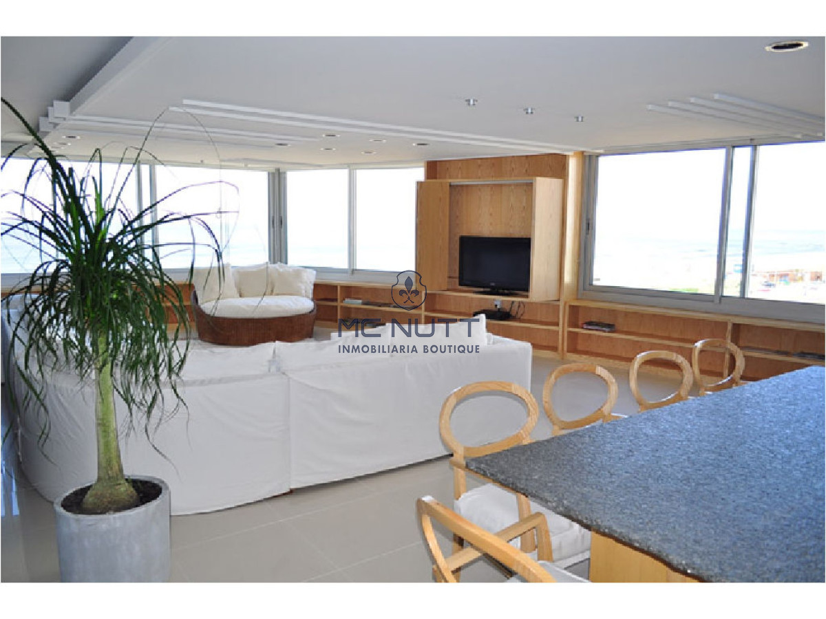 Apartamento Ref.490/ - Apartamento en Brava, 3 dormitorios