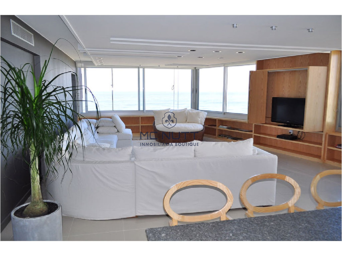 Apartamento Ref.490/ - Apartamento en Brava, 3 dormitorios