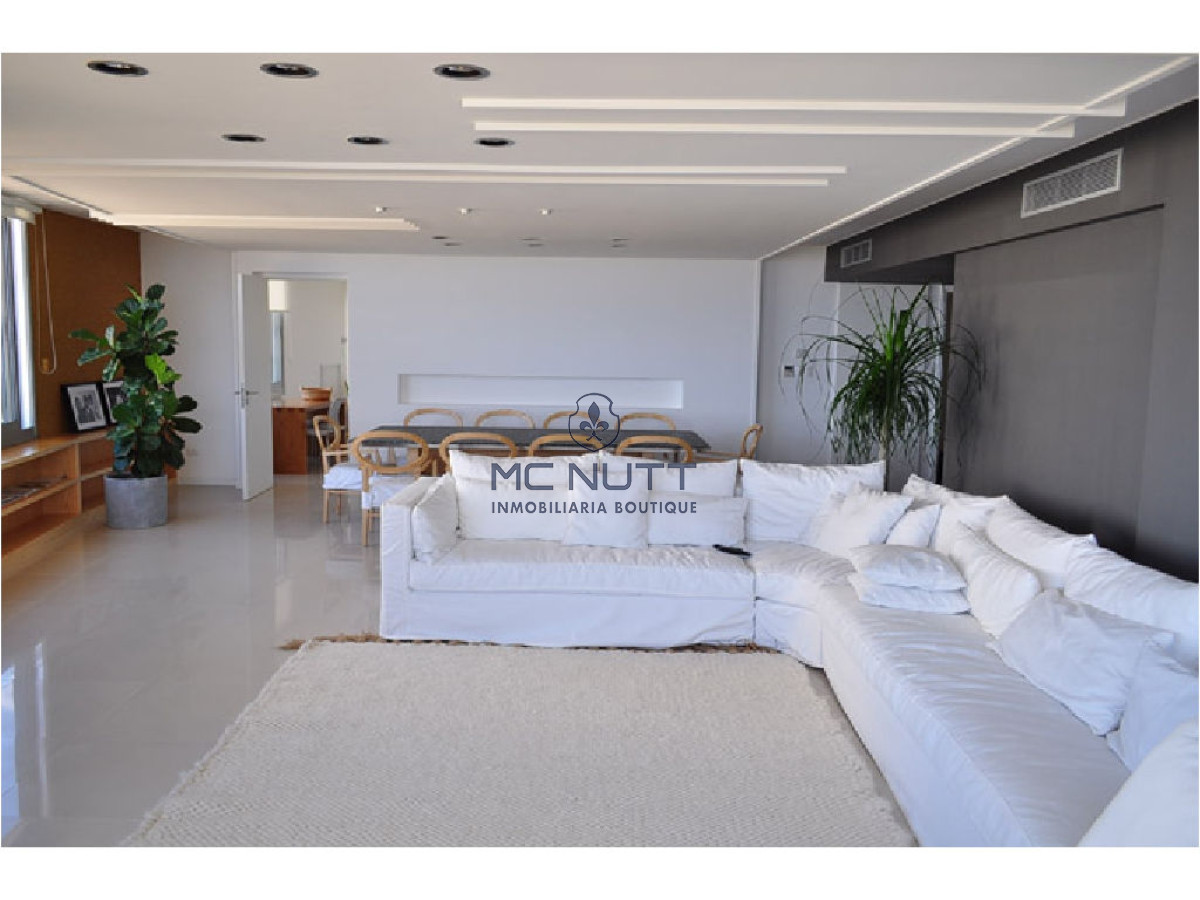 Apartamento Ref.490/ - Apartamento en Brava, 3 dormitorios