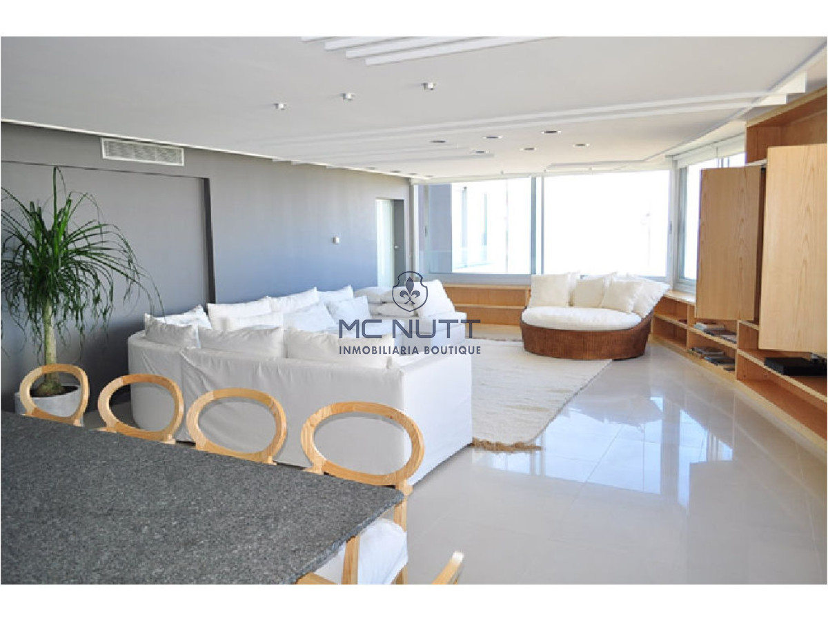 Apartamento Ref.490/ - Apartamento en Brava, 3 dormitorios