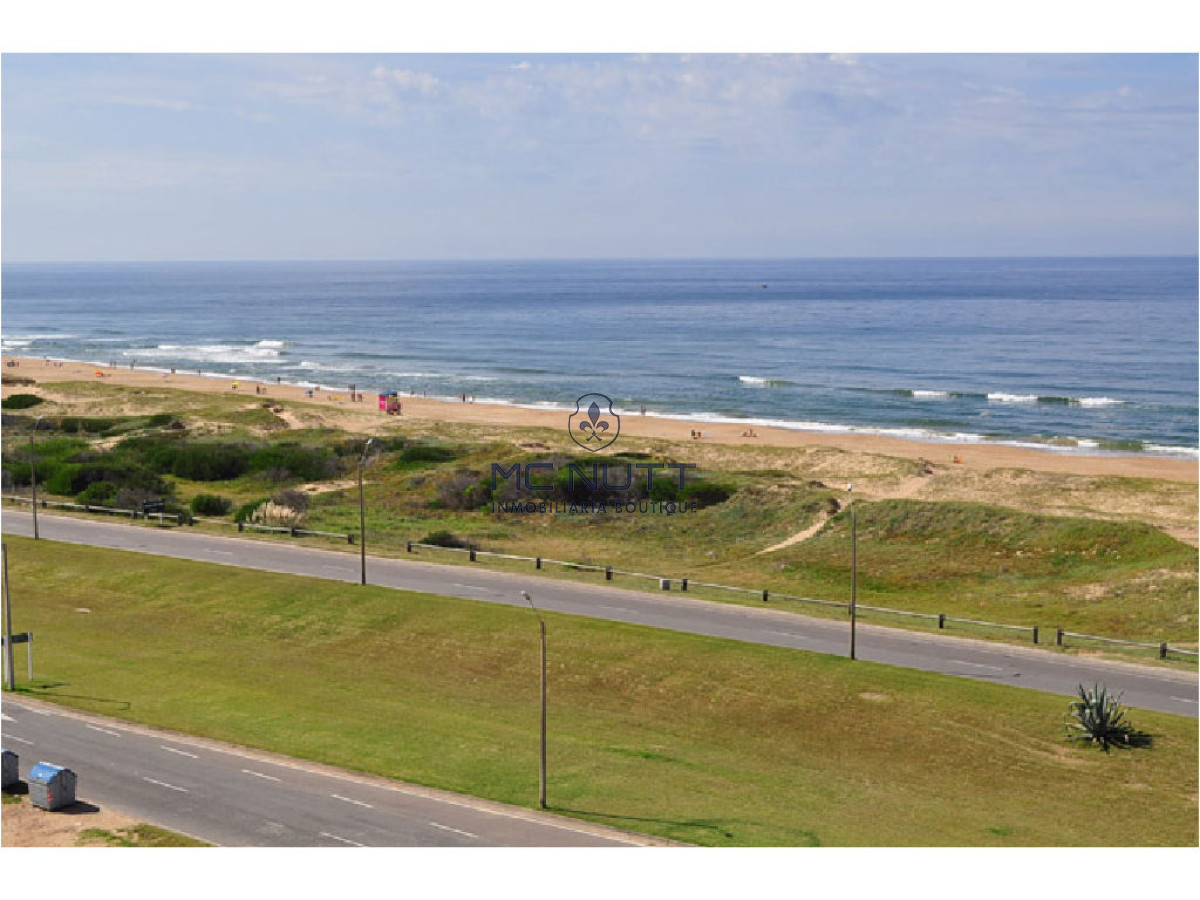 Apartamento Ref.490/ - Apartamento en Brava, 3 dormitorios