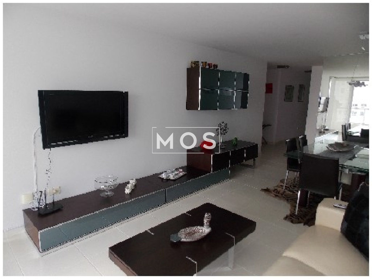Apartamento ID.2914 - Edificio en playa mansa , Punta del Este! 
