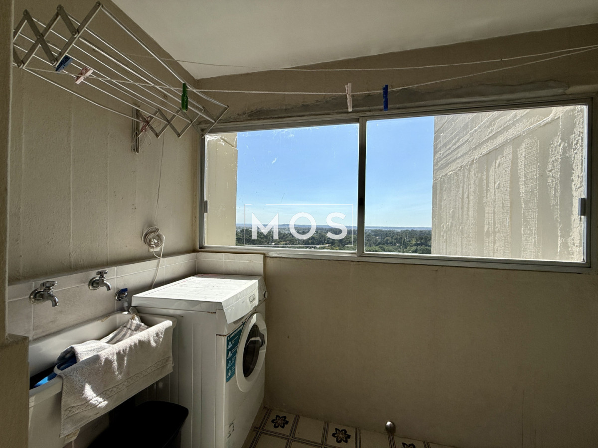 Apartamento ID.3280 - Venta de Apartamento  Parquemar Bosque  Parada 15 de Av. Roosevelt, Punta del Este