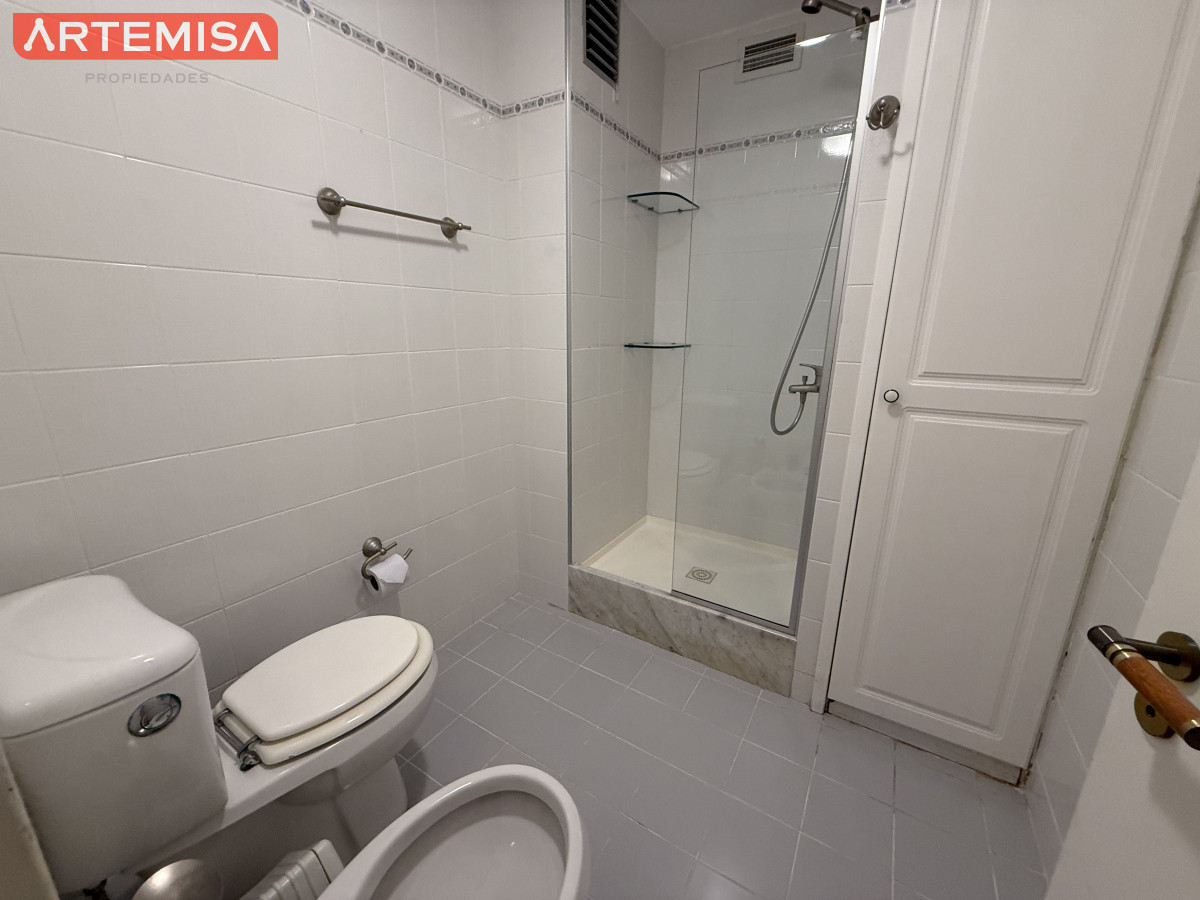 Apartamento ID.853 - Alquiler Temporal  Lincoln Center Punta del Este