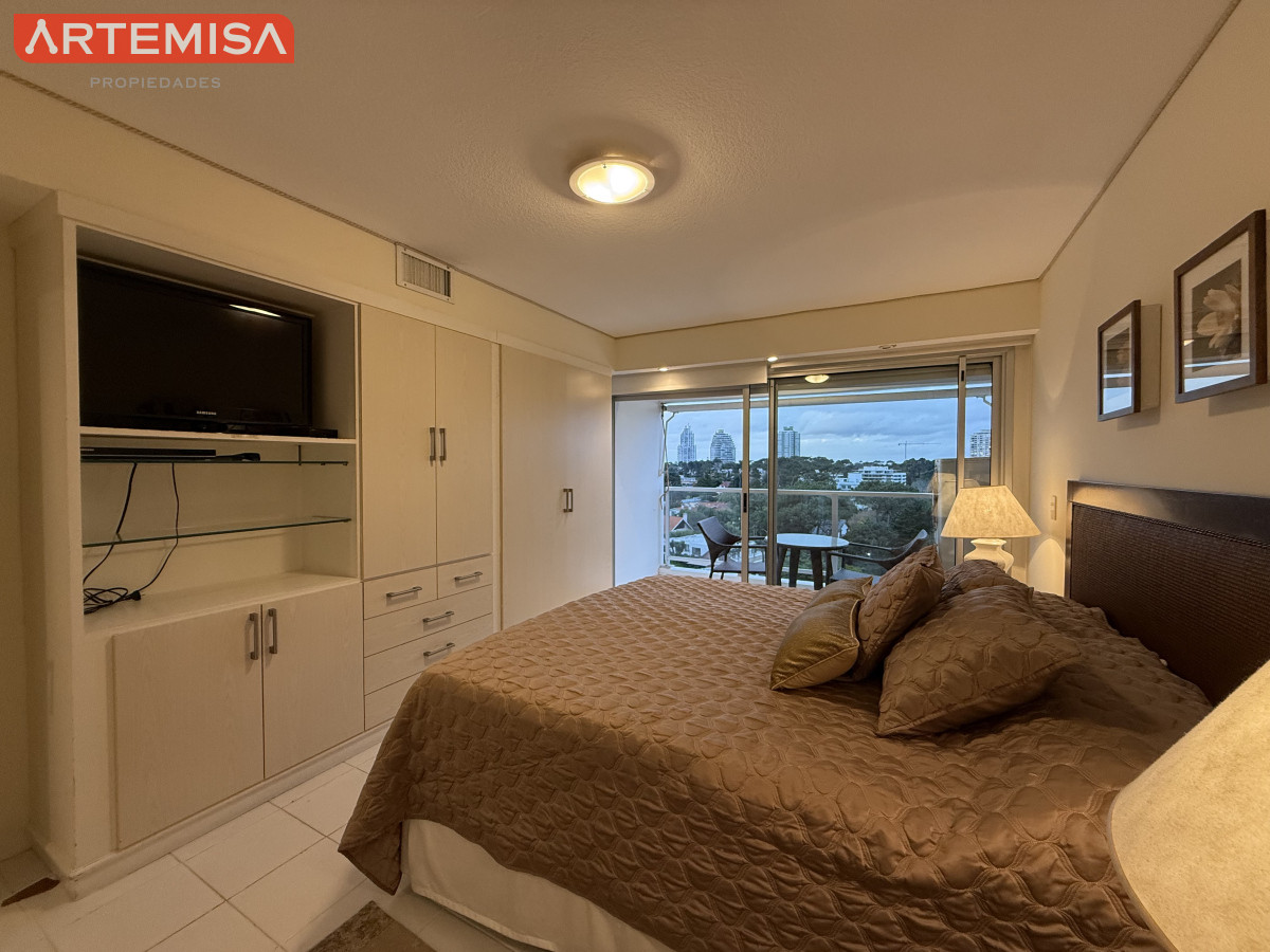 Apartamento ID.853 - Alquiler Temporal  Lincoln Center Punta del Este