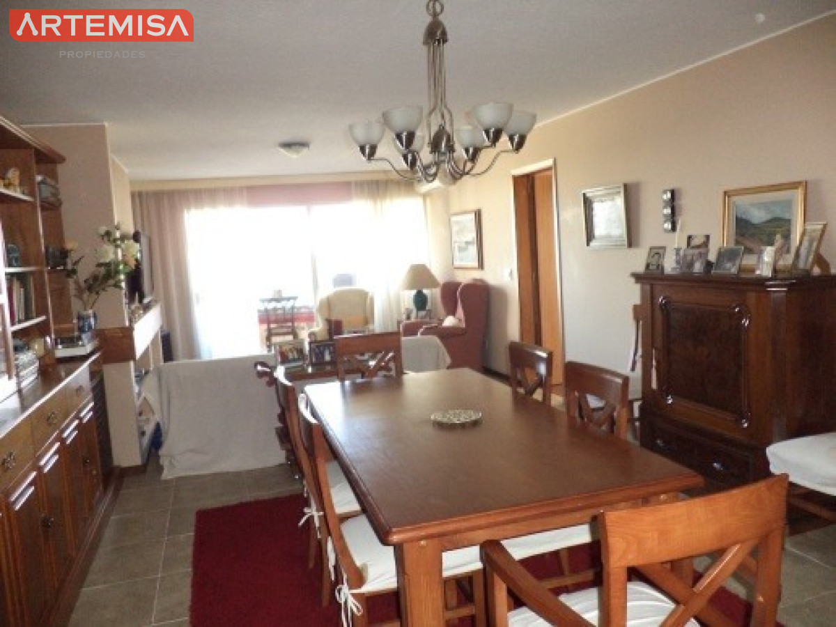 Apartamento ID.856 - bicado sobre la Avda. ROOSVELT, estratégicamente a metros del Punta Shopping  ESCUCHA OFERTAS