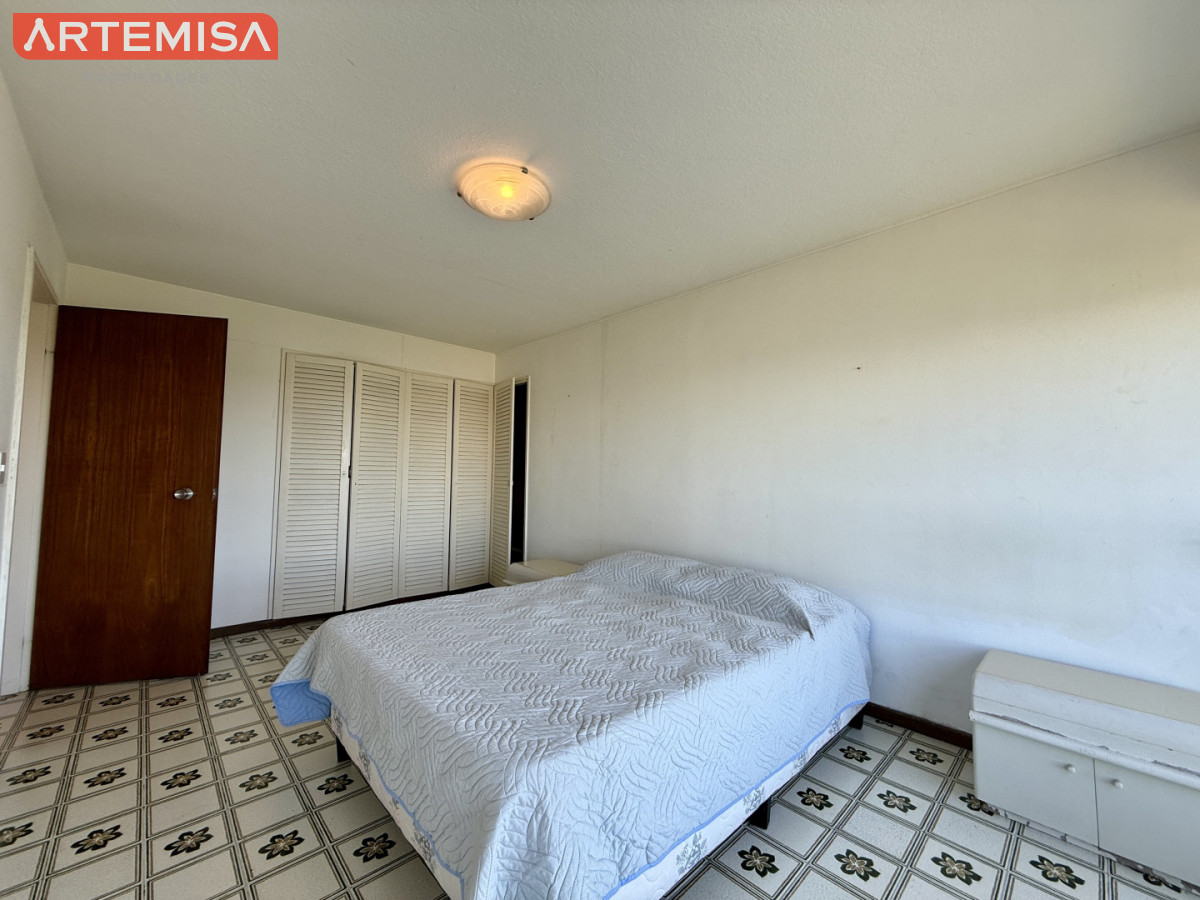 Apartamento ID.911 - Venta de Apartamento  Parquemar Bosque  Parada 15 de Av. Roosevelt, Punta del Este