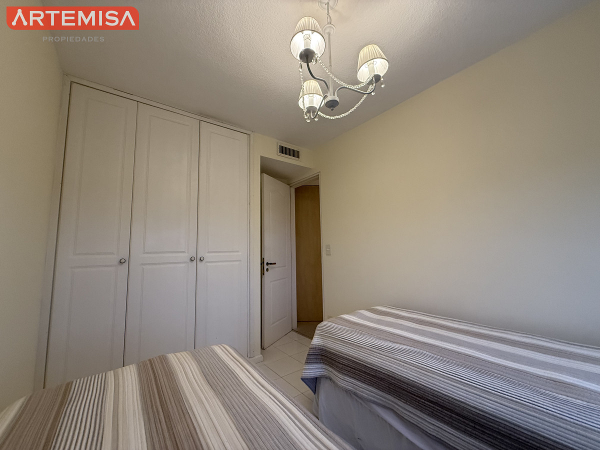 Apartamento ID.853 - Alquiler Temporal  Lincoln Center Punta del Este