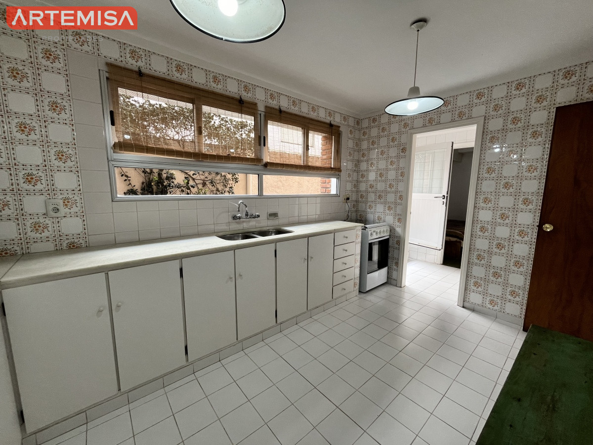Apartamento ID.692 - Excelente propiedad en primera linea de playa brava 
