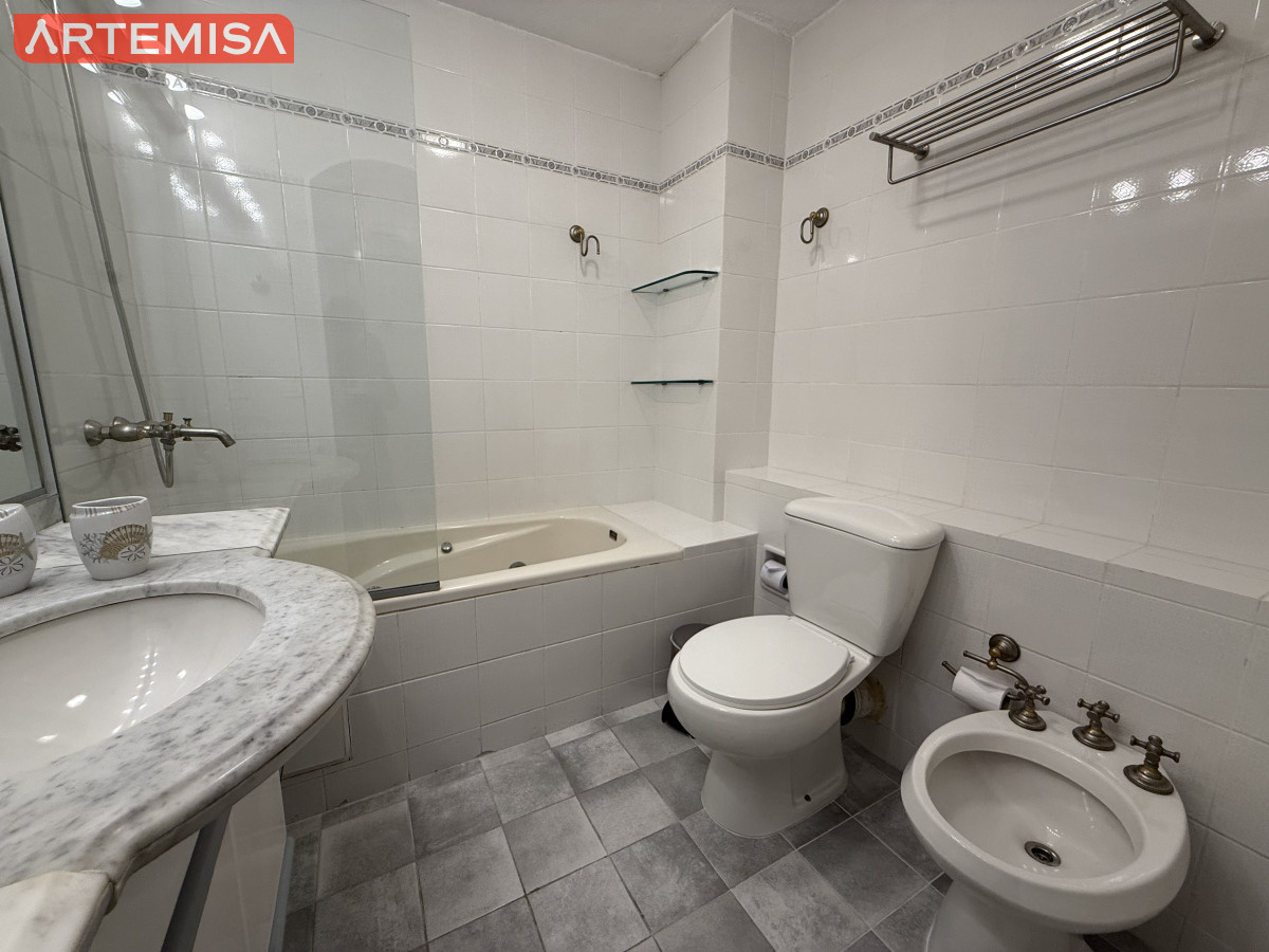 Apartamento ID.853 - Alquiler Temporal  Lincoln Center Punta del Este
