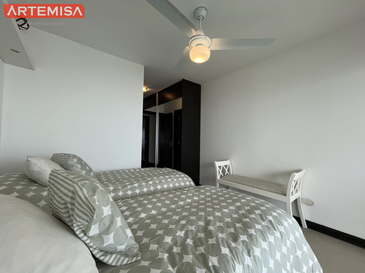 Apartamento ID.662 - Amplio apartamento en venta en torre con servicios 