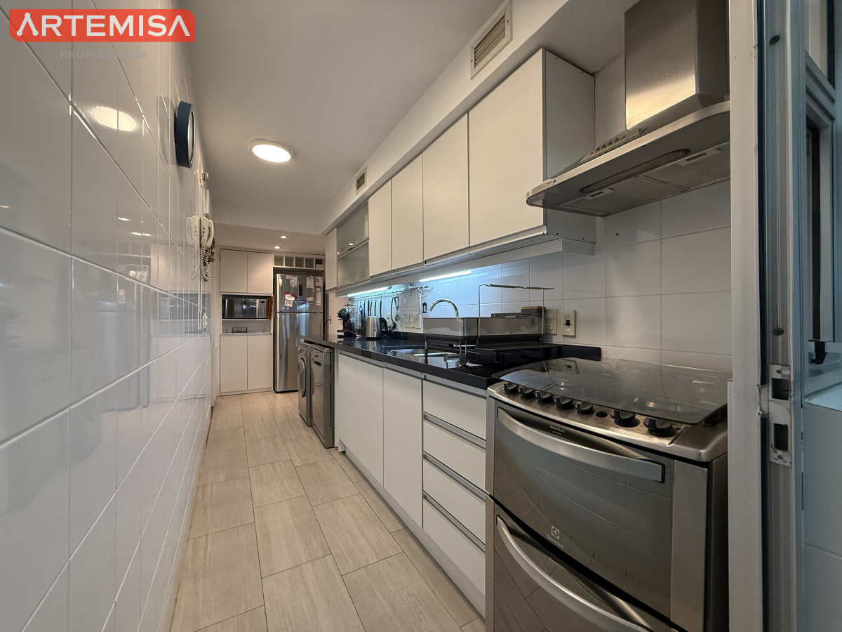 Apartamento ID.853 - Alquiler Temporal  Lincoln Center Punta del Este