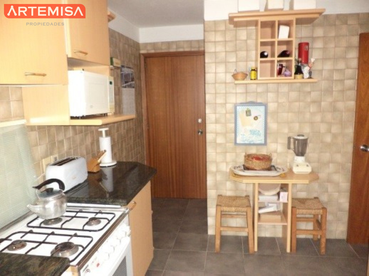 Apartamento ID.856 - bicado sobre la Avda. ROOSVELT, estratégicamente a metros del Punta Shopping  ESCUCHA OFERTAS