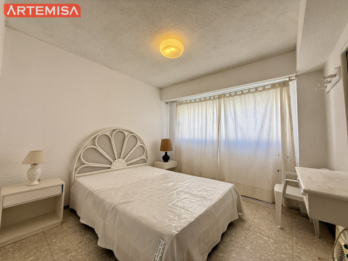 Apartamento ID.897 - EN PLENO CENTRO CERCA DE PLAYA BRAVA Y MANSA 