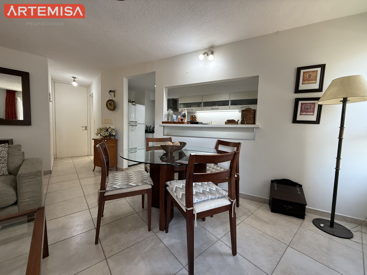 Apartamento ID.667 - edificio Torre O en playa brava.