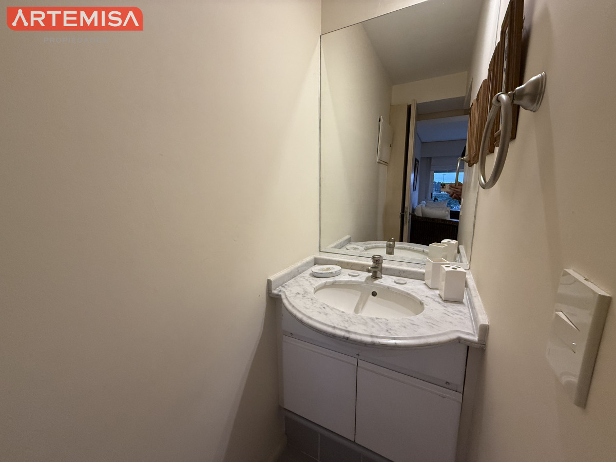 Apartamento ID.853 - Alquiler Temporal  Lincoln Center Punta del Este