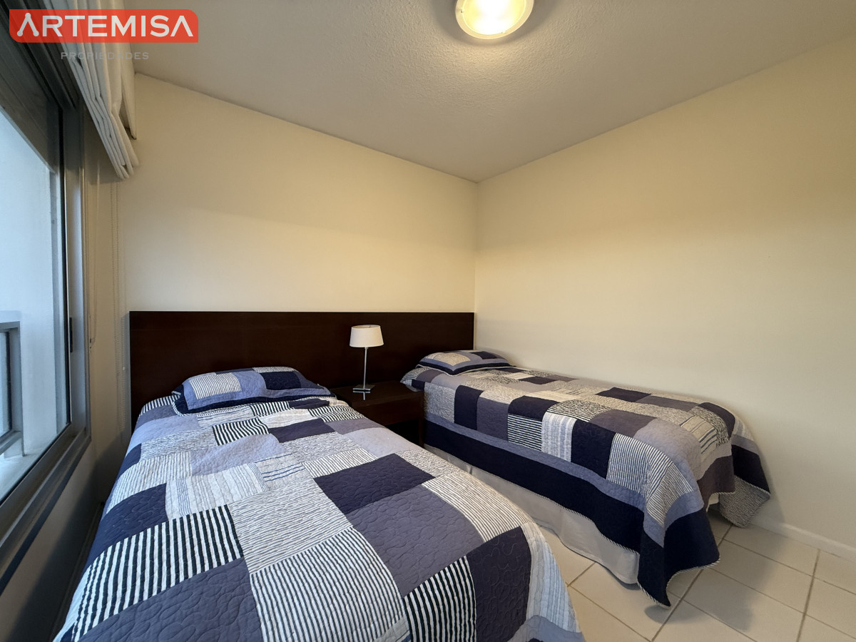 Apartamento ID.853 - Alquiler Temporal  Lincoln Center Punta del Este