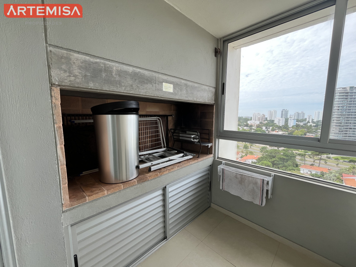 Apartamento ID.662 - Amplio apartamento en venta en torre con servicios 
