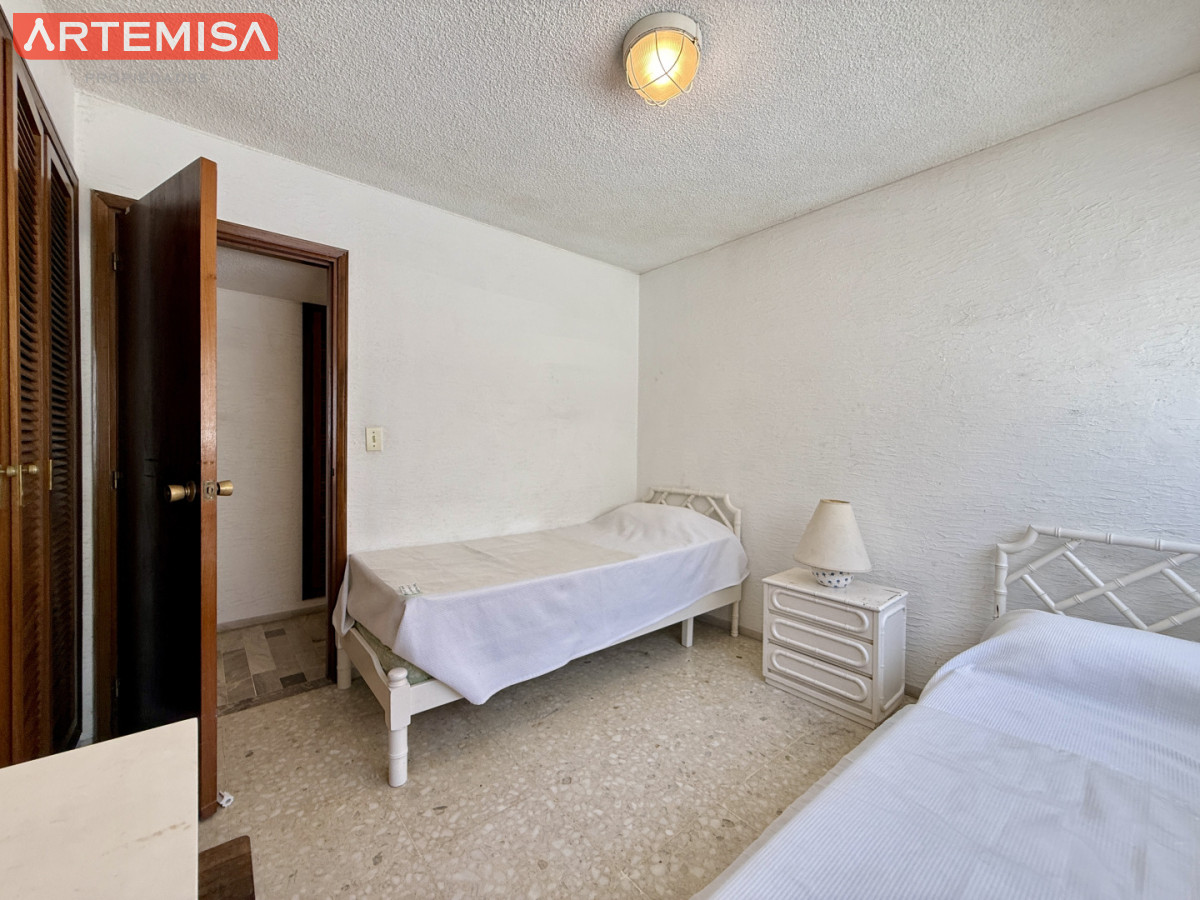 Apartamento ID.897 - EN PLENO CENTRO CERCA DE PLAYA BRAVA Y MANSA 