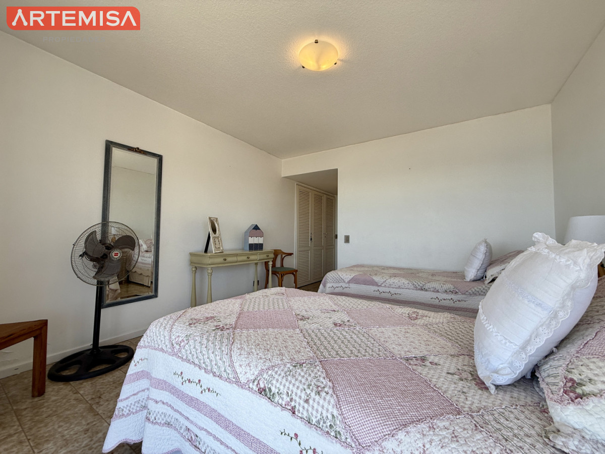 Apartamento ID.909 - Alquiler temporal  Torre El Torreón  Punta del Este