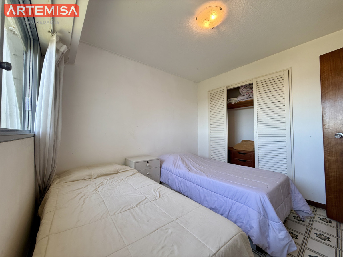 Apartamento ID.911 - Venta de Apartamento  Parquemar Bosque  Parada 15 de Av. Roosevelt, Punta del Este