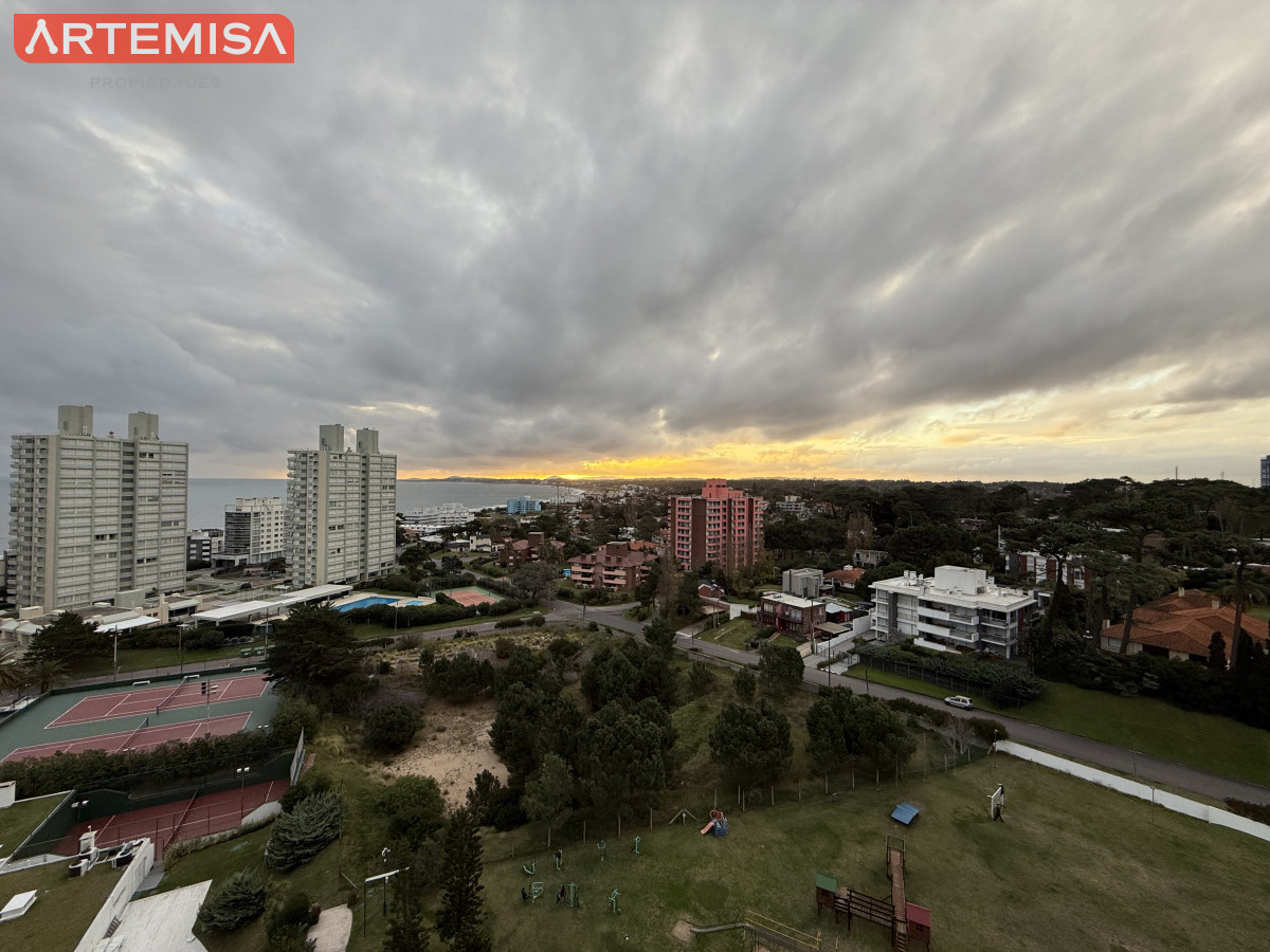 Apartamento ID.853 - Alquiler Temporal  Lincoln Center Punta del Este