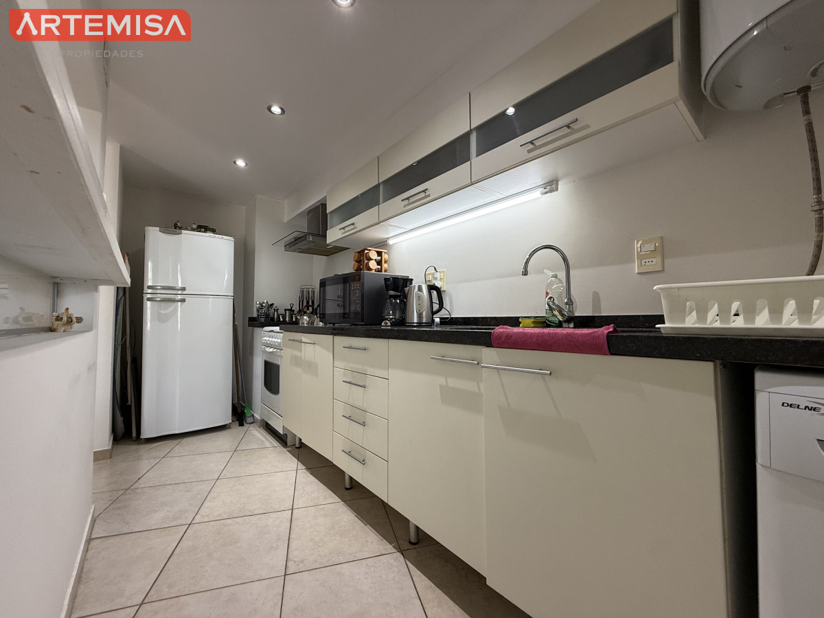 Apartamento ID.667 - edificio Torre O en playa brava.