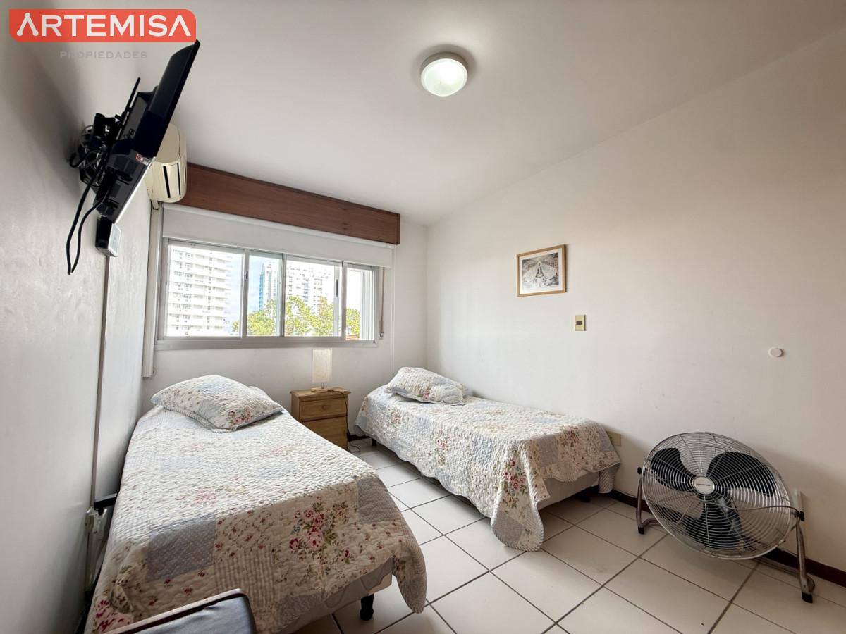Apartamento ID.910 - Apartamento en venta en Edificio Cap Bretón  Av. Roosevelt y Av. Biarritz
