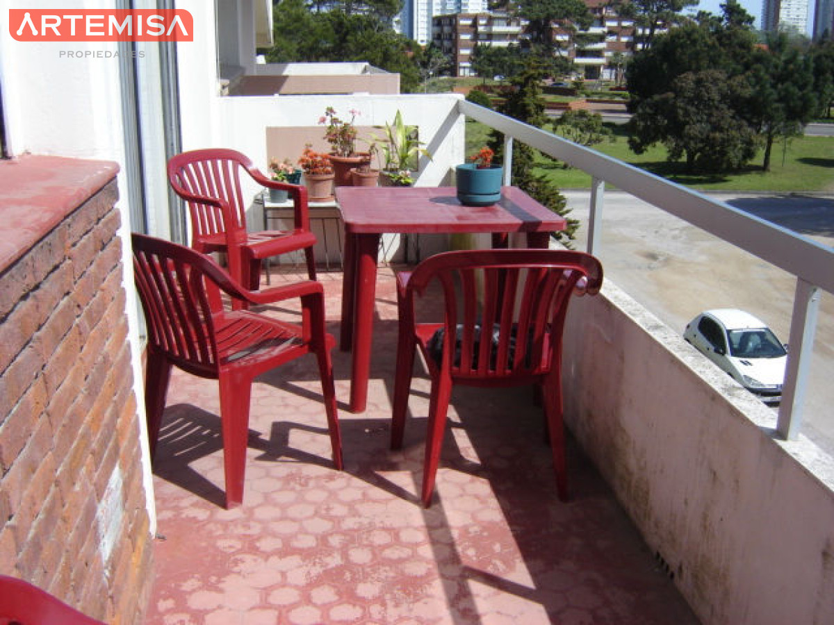 Apartamento ID.845 - bien ubicado