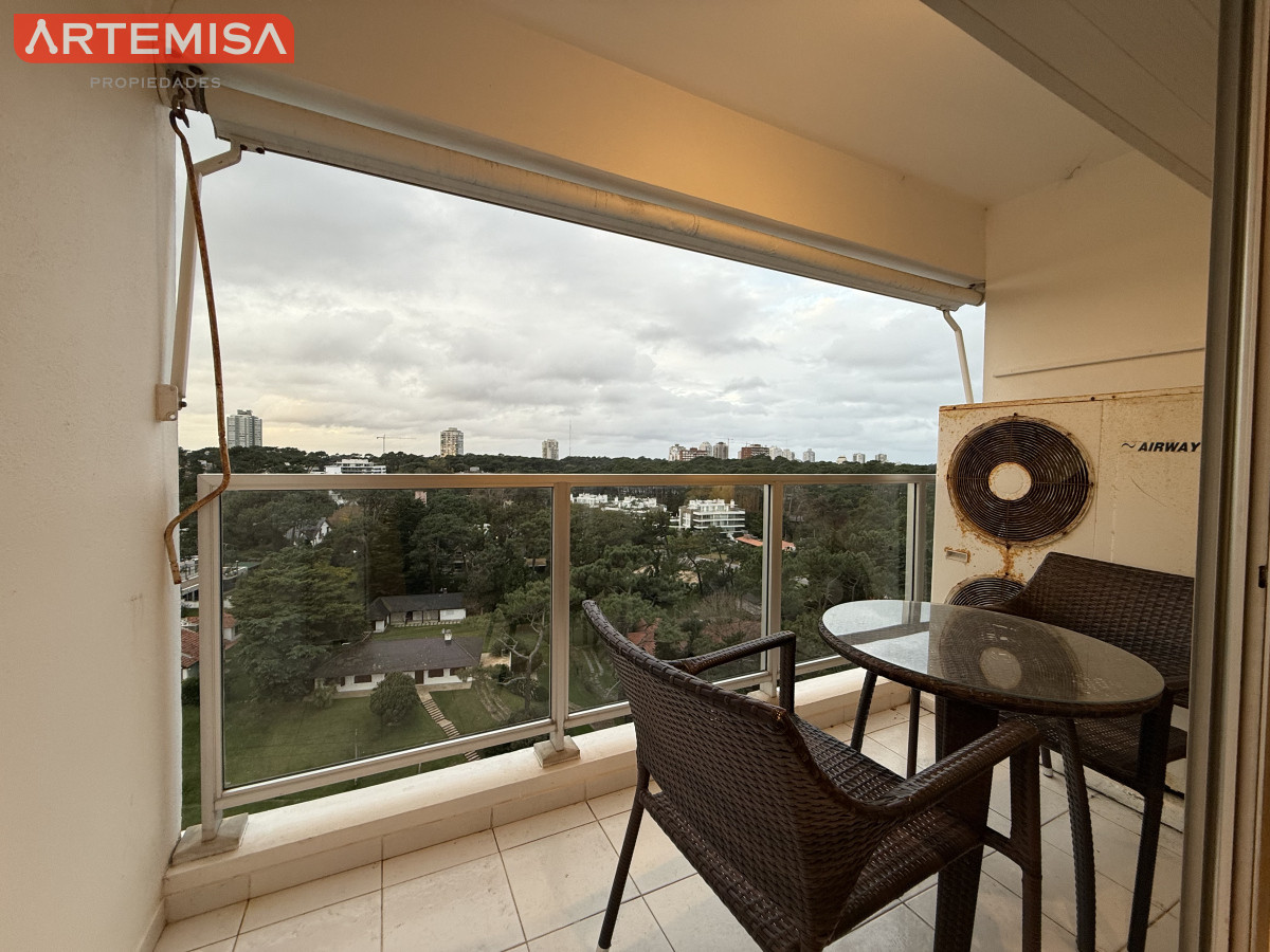 Apartamento ID.853 - Alquiler Temporal  Lincoln Center Punta del Este