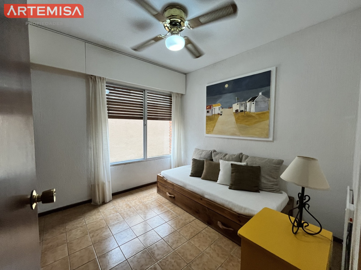 Apartamento ID.692 - Excelente propiedad en primera linea de playa brava 