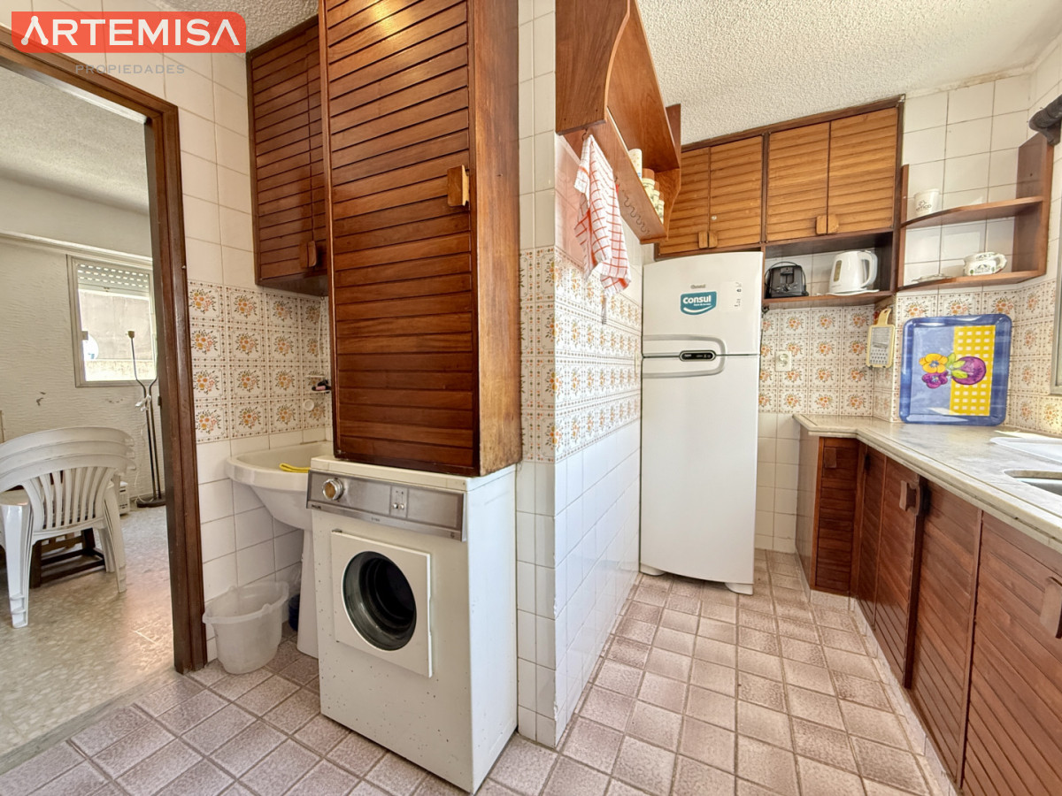 Apartamento ID.897 - EN PLENO CENTRO CERCA DE PLAYA BRAVA Y MANSA 