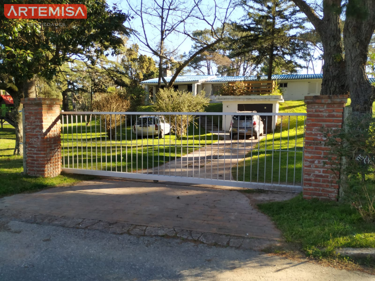 Casa ID.742 - Casa en Lugano, con piscina .
