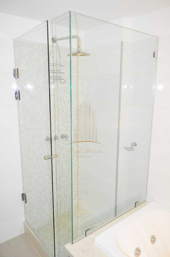 Apartamento ID.856 - Apartamento frente al mar, en Punta del Este para alquiler temporal