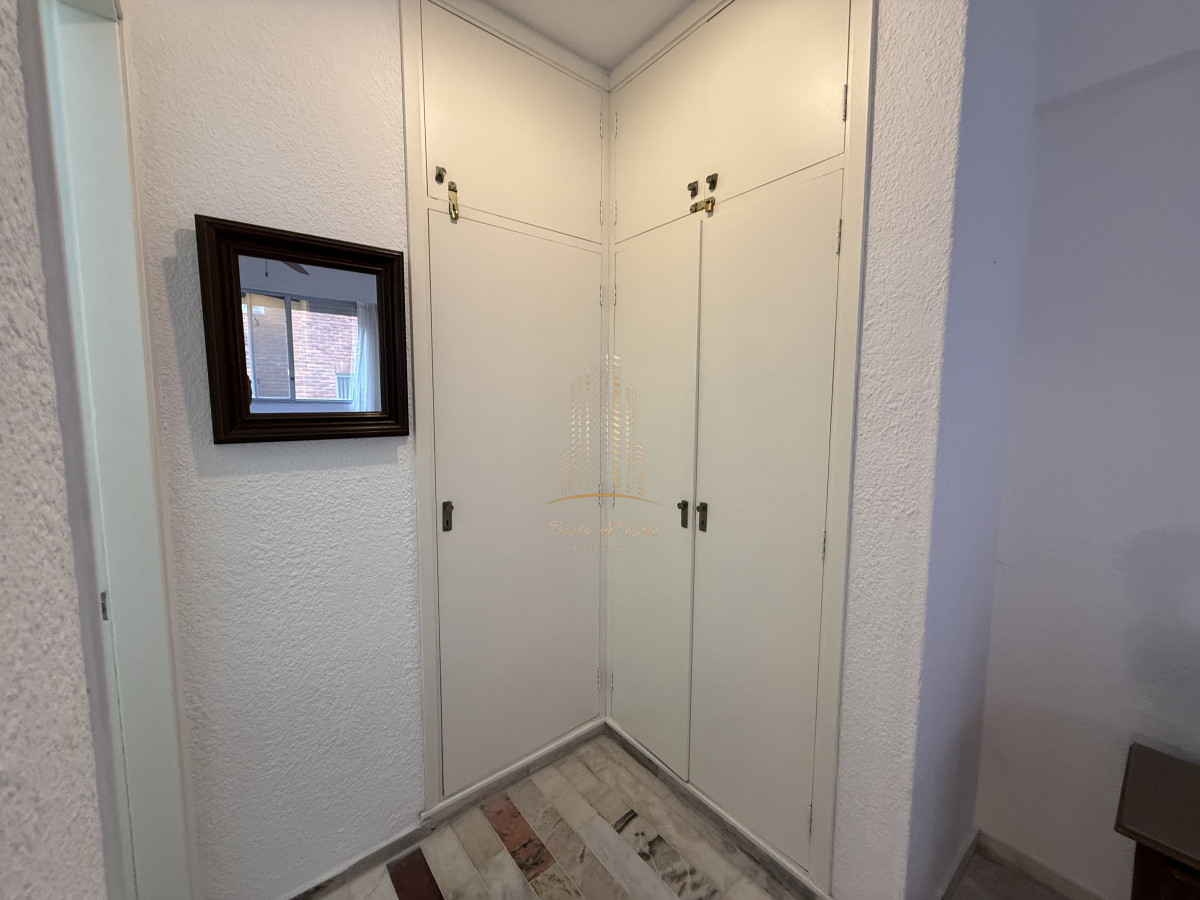 Apartamento ID.794 - Apartamento en venta en Peninsula, de 2 dormitorios