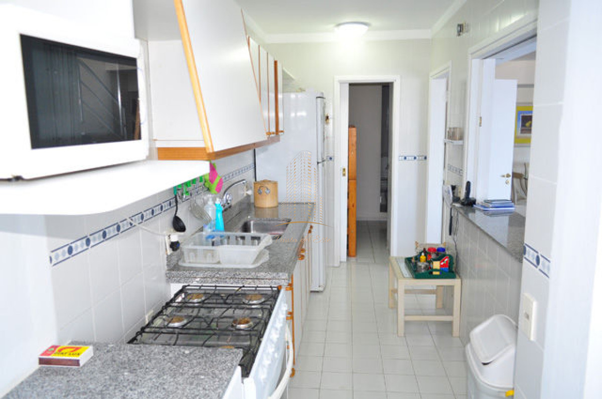 Apartamento ID.819 - Apartamento en playa brava para alquiler temporal en Punta del Este