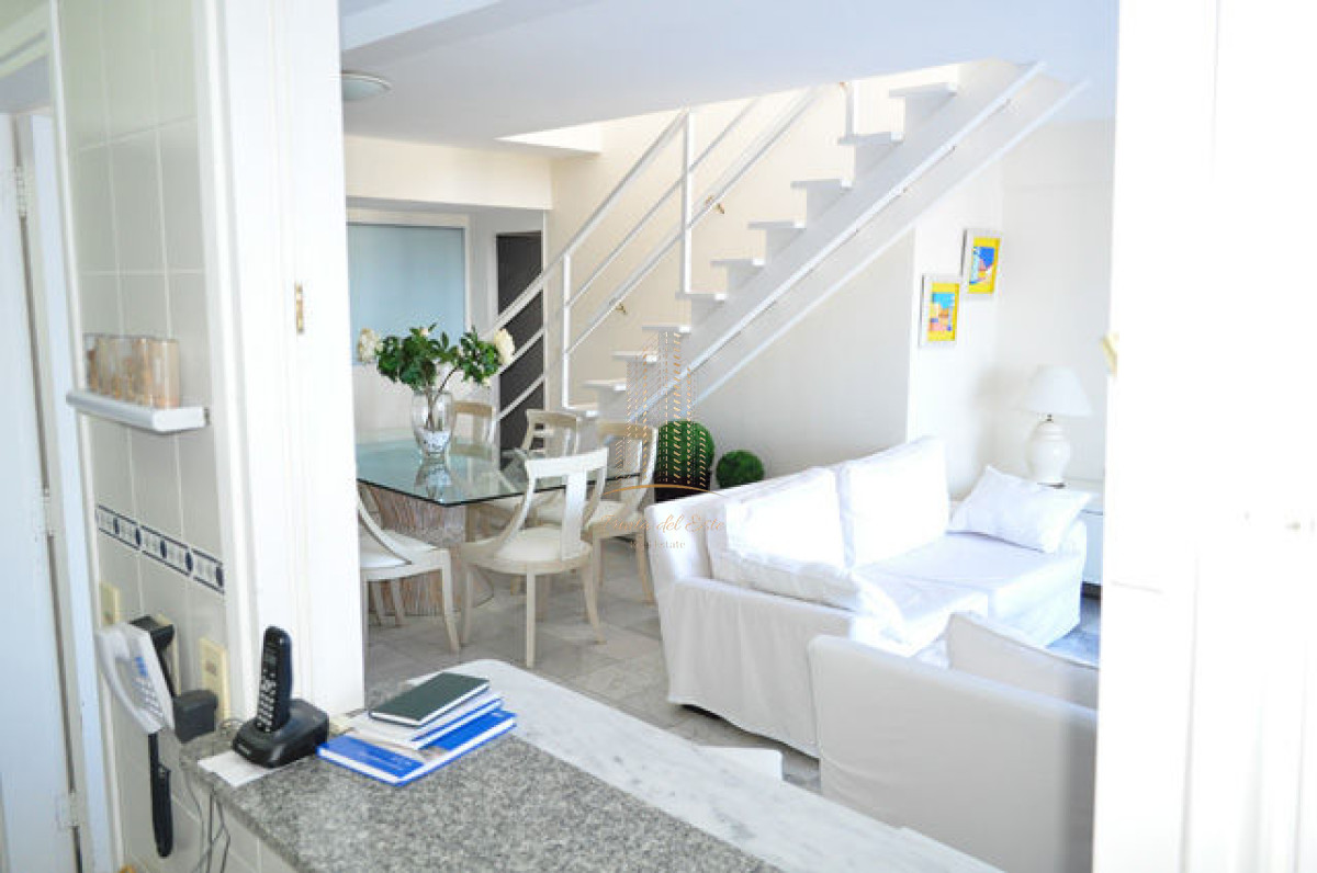 Apartamento ID.819 - Apartamento en playa brava para alquiler temporal en Punta del Este