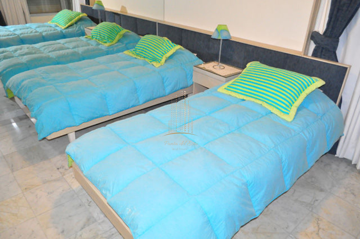 Apartamento ID.819 - Apartamento en playa brava para alquiler temporal en Punta del Este